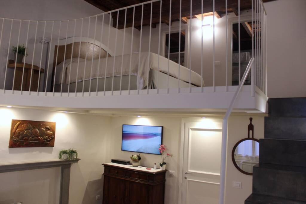 Art Apartment Santa Croce Suite Firenze Eksteriør bilde